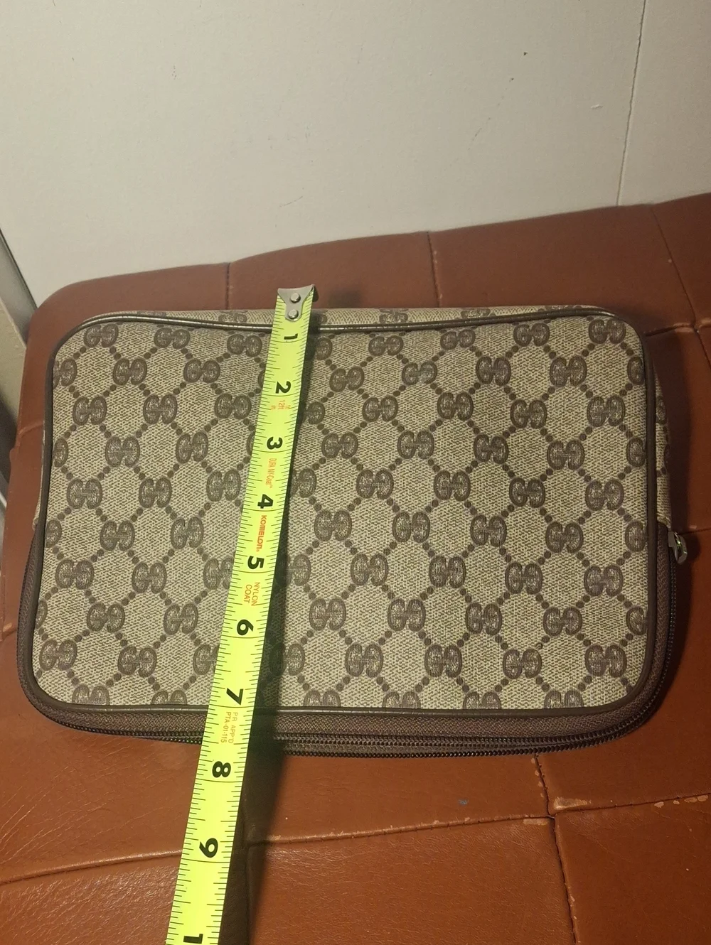 Gucci Beige and Brown GG Supreme Toiletry Pouch